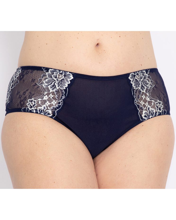 Bold pattern lingerie
