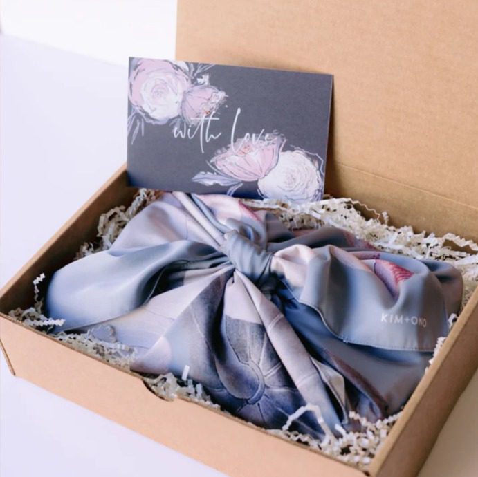 Kimono robes gifting