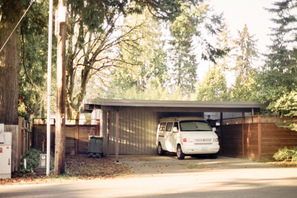 What is carport and uses